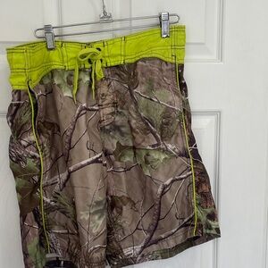 Camo Green Men's Shorts/Swim Trunks SZ S